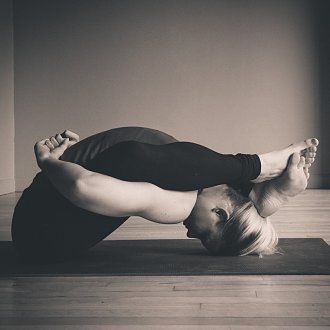 Нажмите на изображение для увеличения.

Название:	1667479941_43-sportishka-com-p-slozhnie-asani-v-yoge-instagram-45.jpg
Просмотров:	29
Размер:	127.6 Кб
ID:	101244